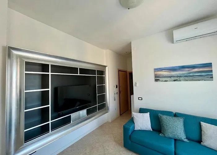 Appartamentino Sul Mare Con Due Balconi, Aria Condizionata, Wi-fi